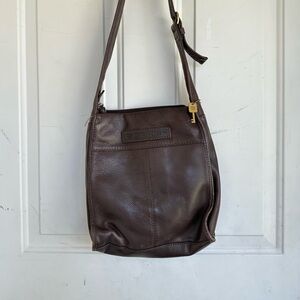 Fossil Pebbled leather hand bag creed 76082 Brown adjustable strap purse